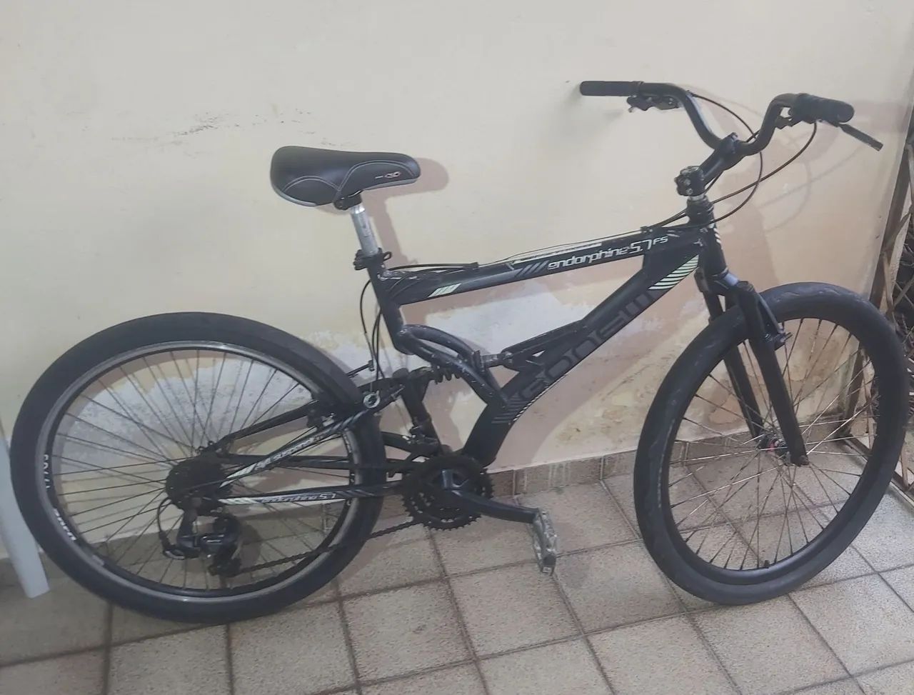 Bicicleta Full Suspension aro 26