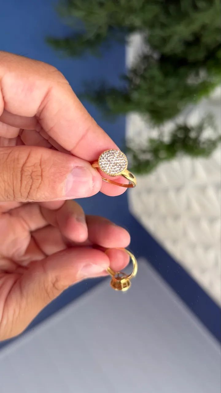 Anel chuveiro ouro 18K com pedras brilhantes  - Foto 2