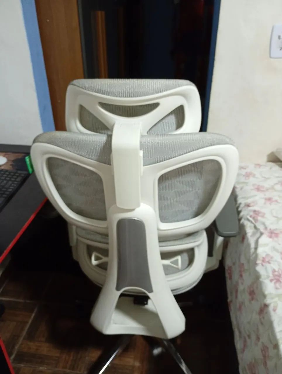 Cadeira Ergonômica Cosy T03 - Foto 4