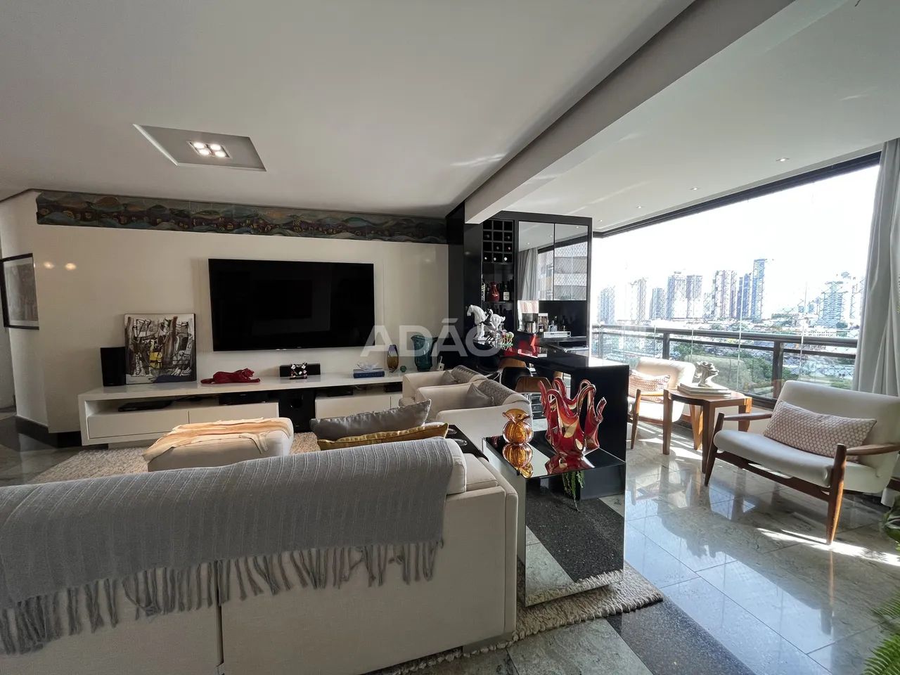 Apartamento 3 suítes + Office- Setor Bueno