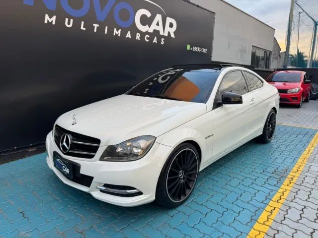 Mercedes-Benz C-180 CGI Coupe 1.8 16V 156cv Aut. 2012