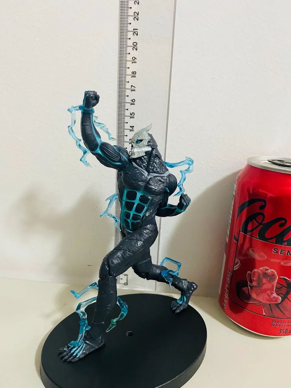 Action figure kaiju n8 - Foto 3