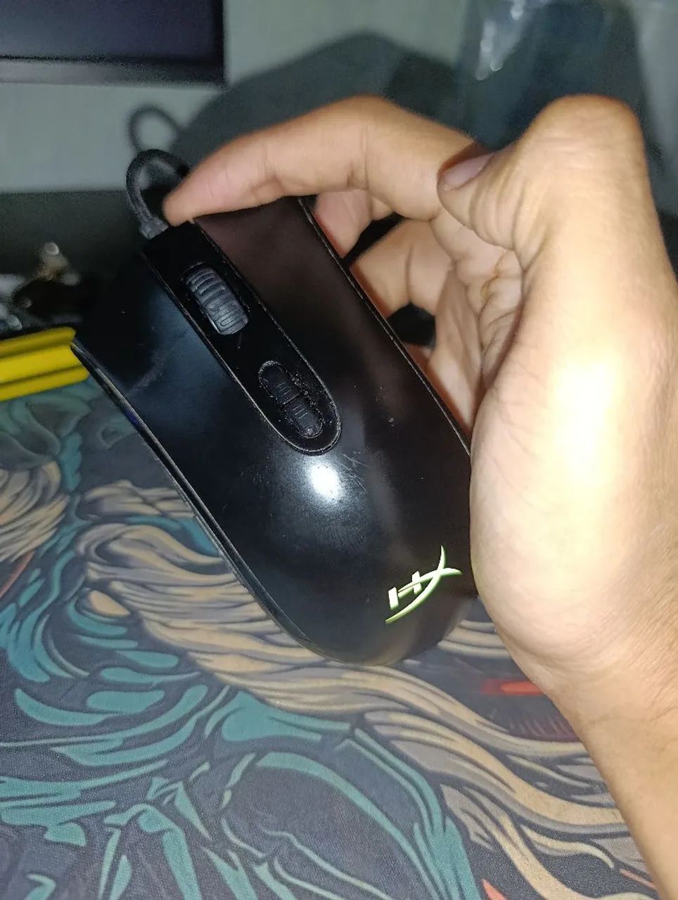 Mouse HyperX pra sair rápido 416602126140712960