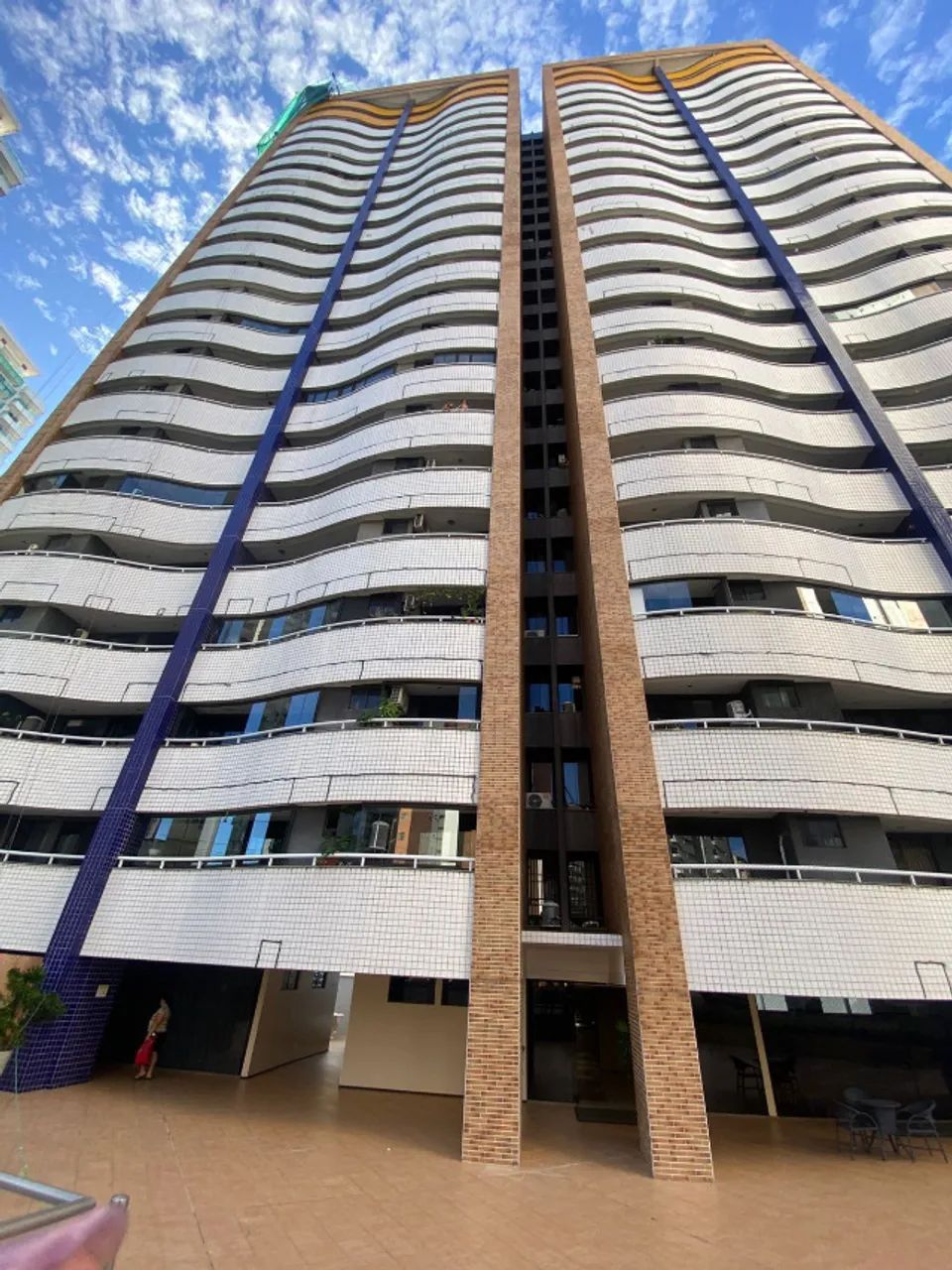 Apto com quatro suítes - Dionisio Torres - 192m²