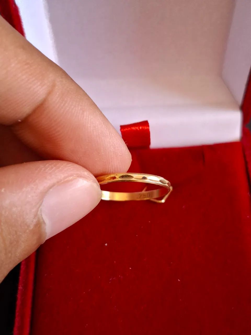 Solitário em ouro 18k