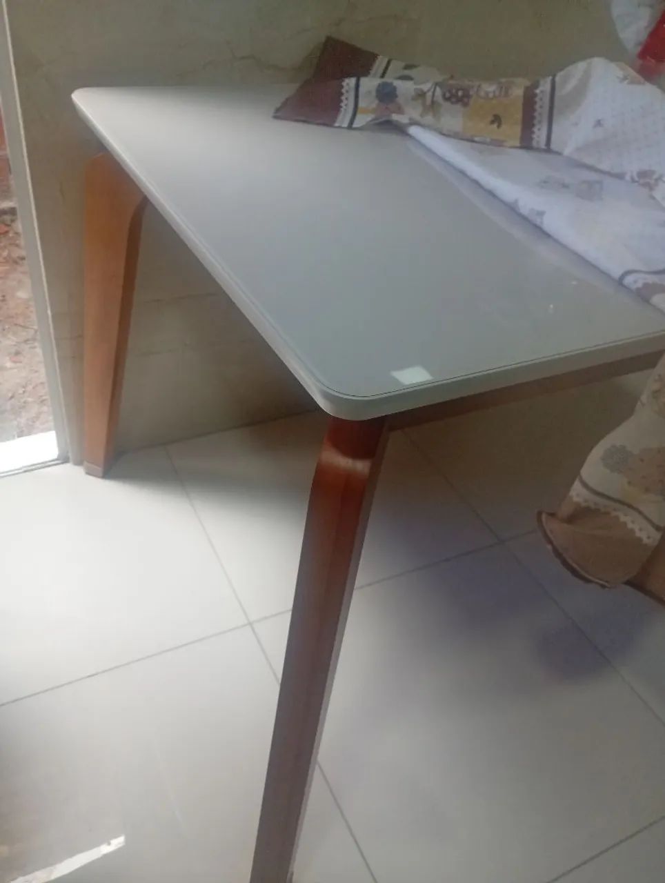 Mesa de Jantar em Madeira Maciça  - Foto 2