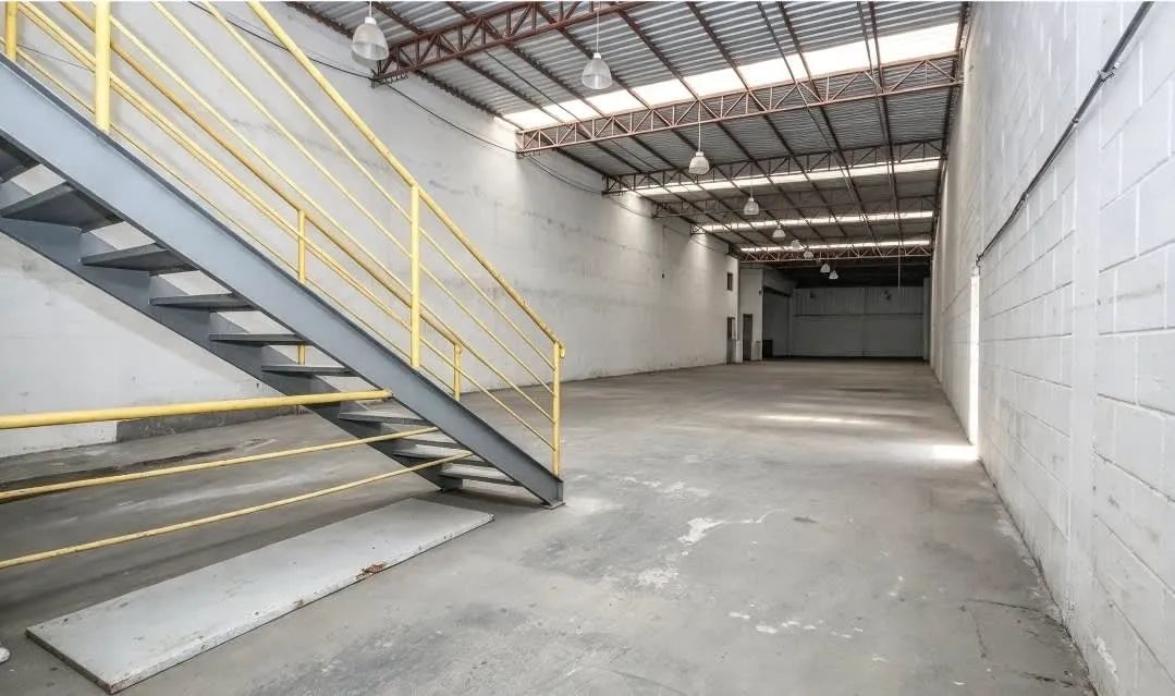 Galpão na Rua Divino das Laranjeiras, 75  750 m² - Foto 5