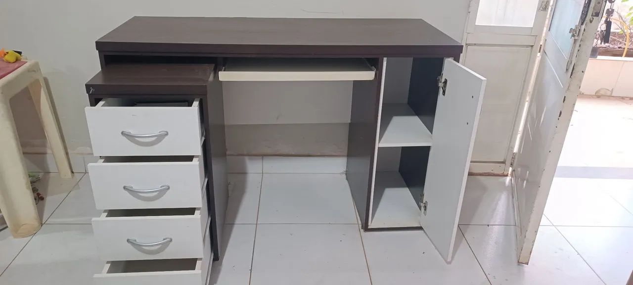 Mesa de escritório.  - Foto 2