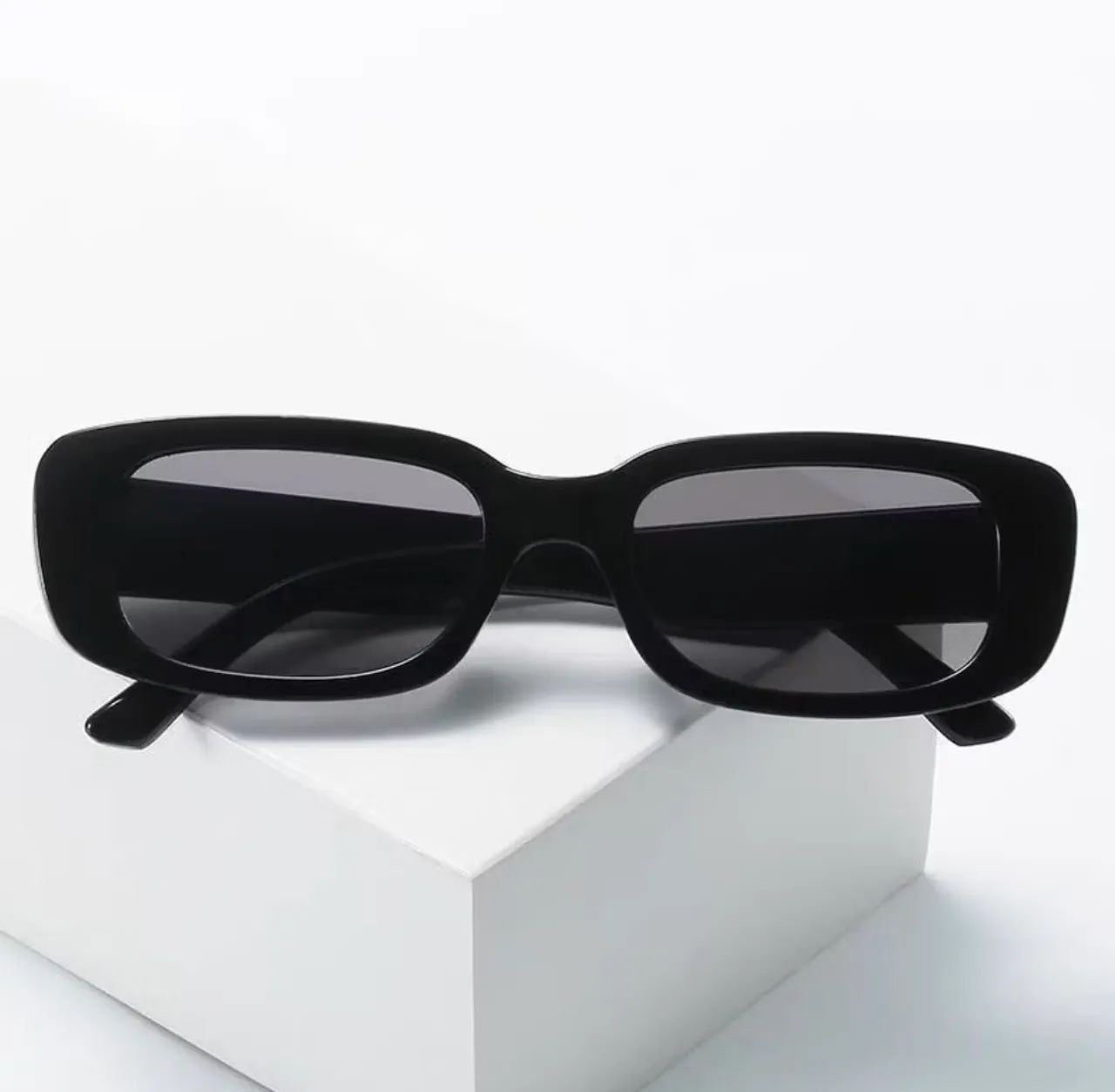 Óculos de Sol Vintage com Moldura Quadrada - Foto 2