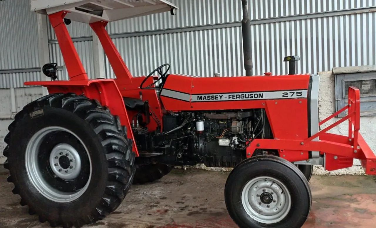 Trator MF 275