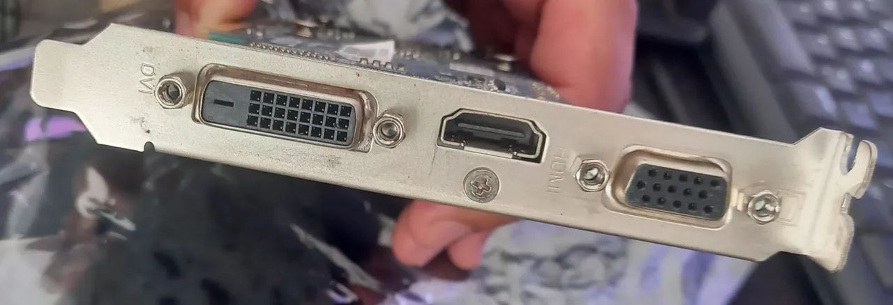 Placa de Vídeo GT 710 - Foto 3