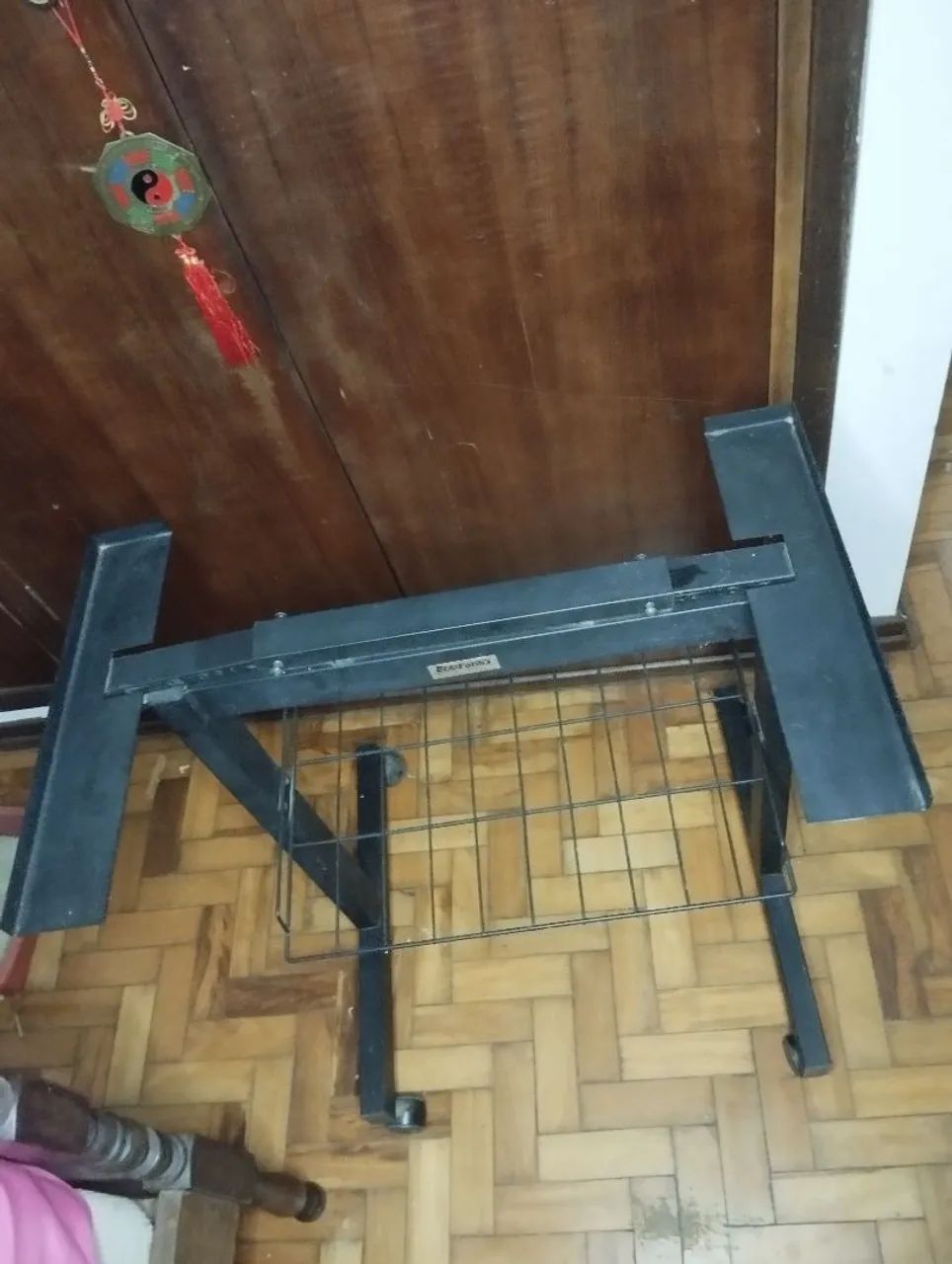 Nostálgica mesa para TV   - Foto 3