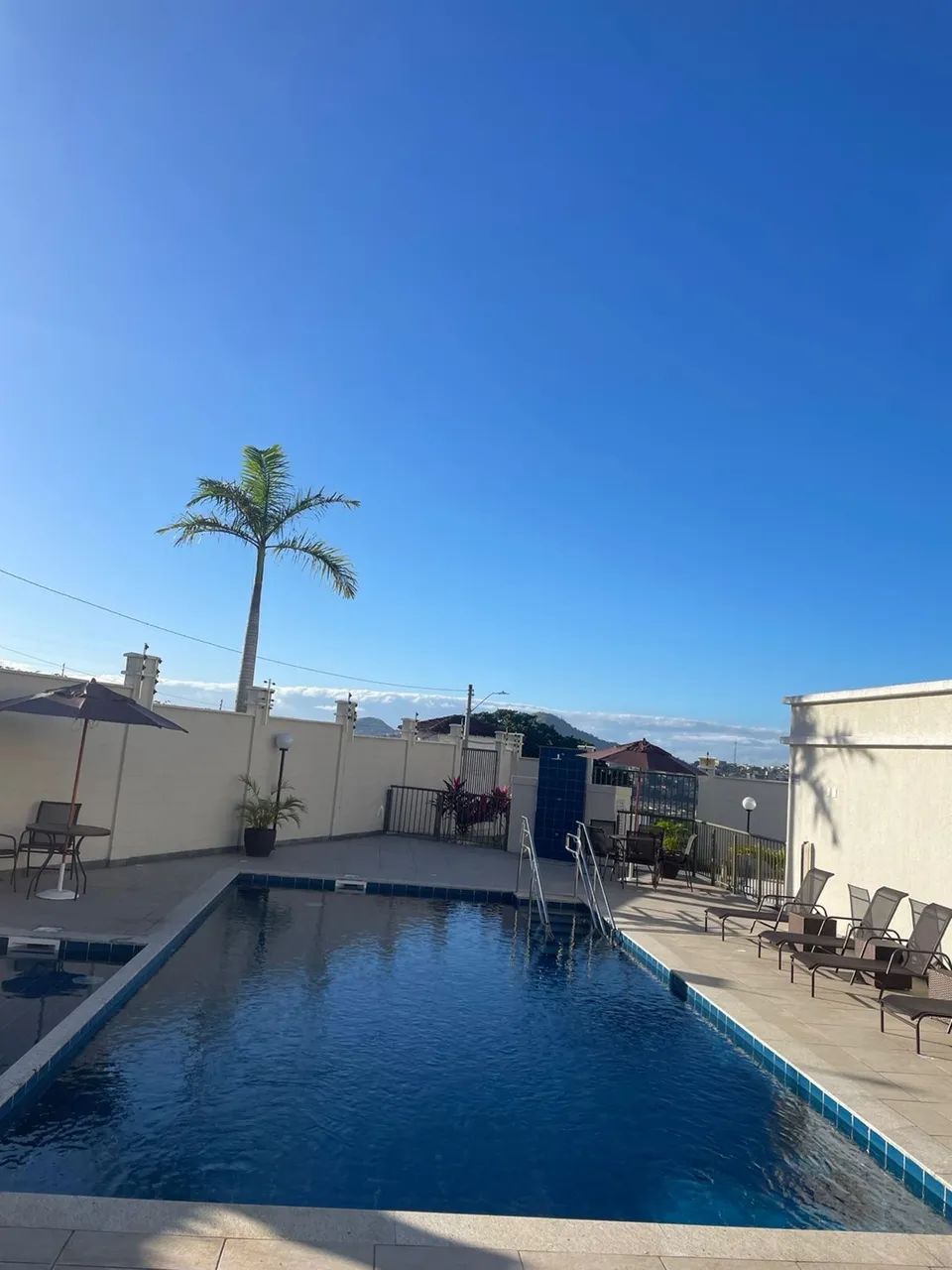 ALUGO APARTAMENTO ****