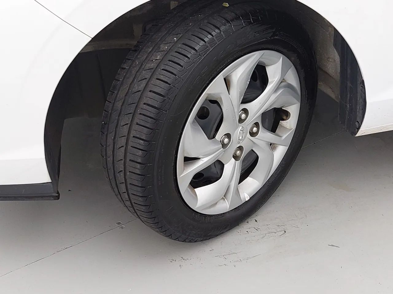 Hyundai HB20S Comfort 1.0 Flex 12V Mec., foto 11 de 18