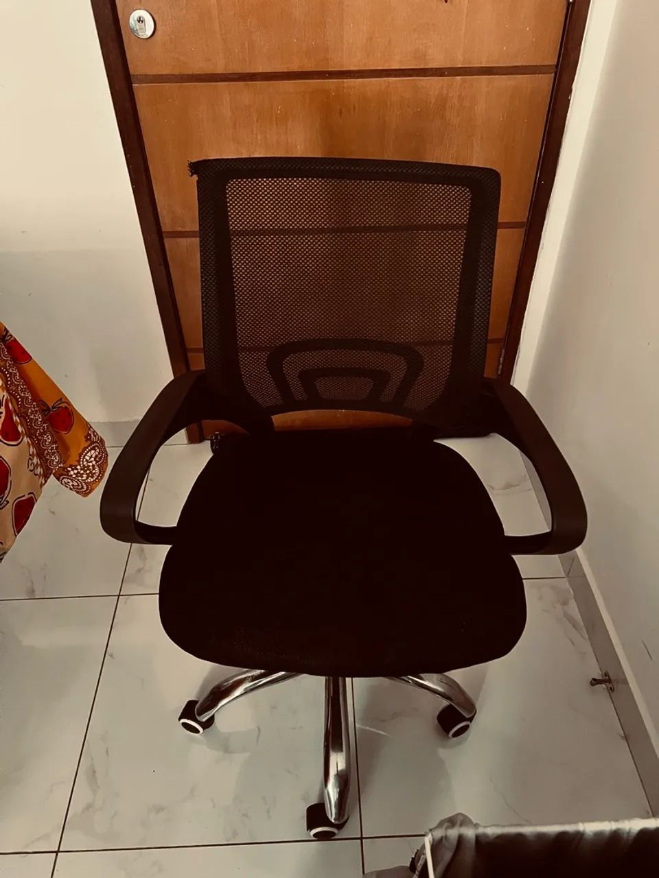 Televisão , Guarda roupa , mesa  - Foto 5
