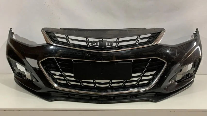 Parachoque completo do cruze 2018 hatch - Peças para carros, vans