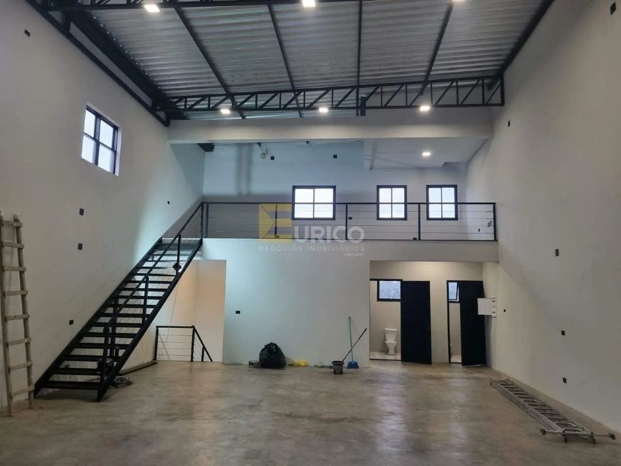 Galpão Comercial à Venda em Vinhedo - Foto 5