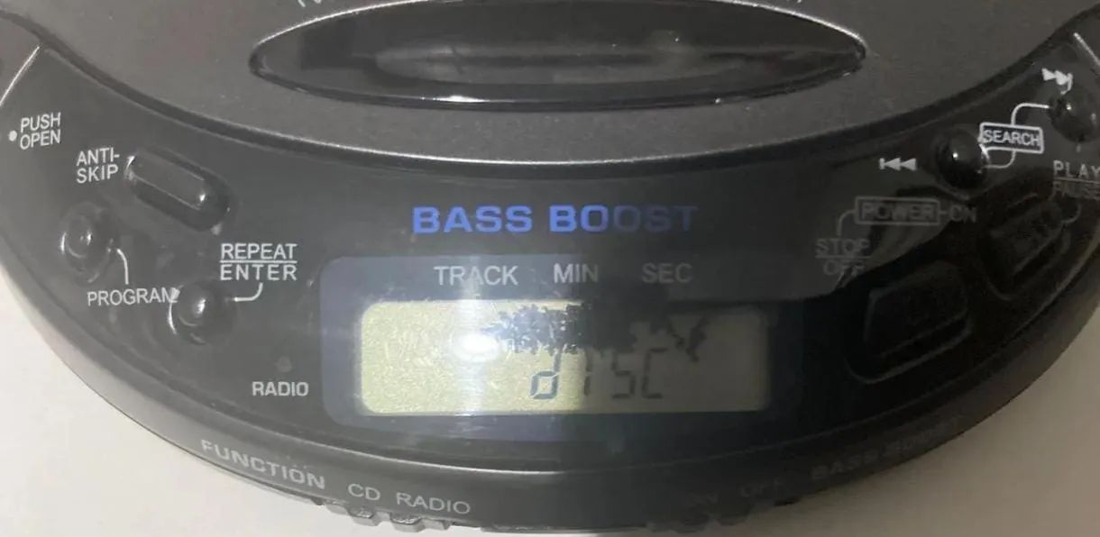 Raro discman toca cd portátil com FM DEFEITO  - Foto 3