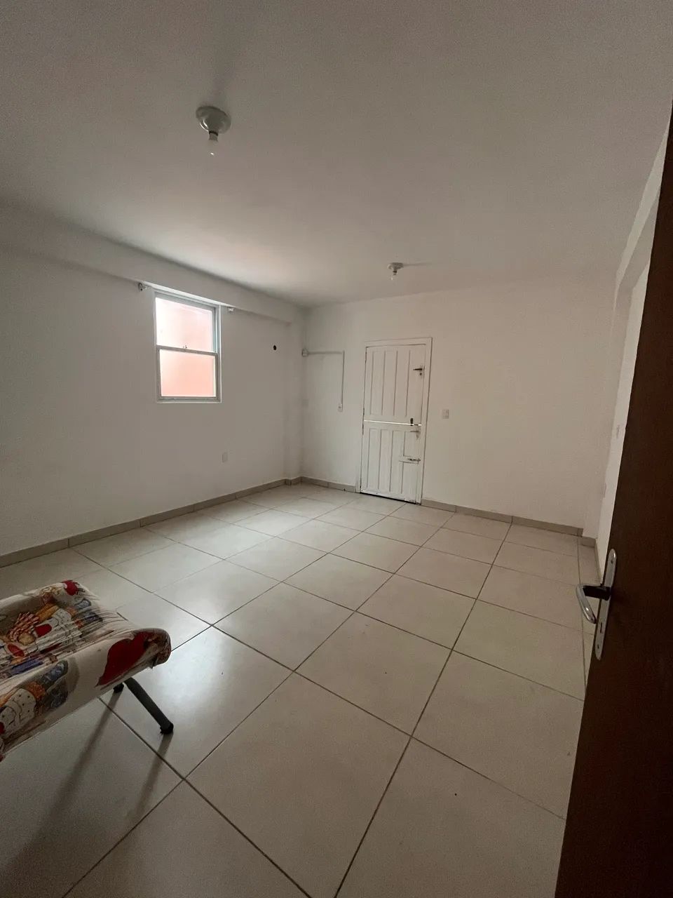 Aluguel anual de Apartamento térreo em rua tranquila - Foto 4