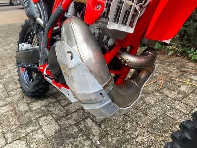 Beta Motorcycles RR 300 2T - Foto 3