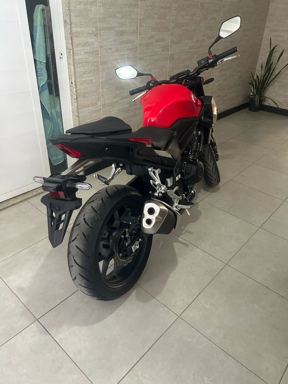 Hornet 500 2026 - Foto 2