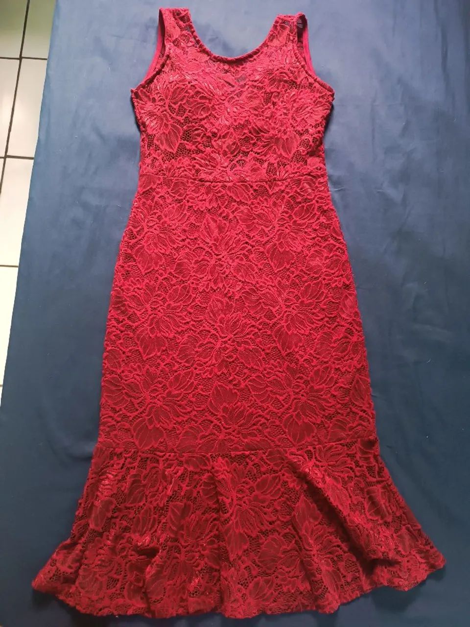 Vestido em renda Marsala 