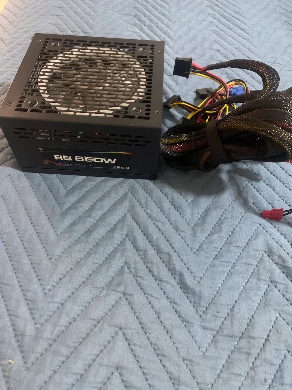 Fonte rb 650w rgb  power suppley