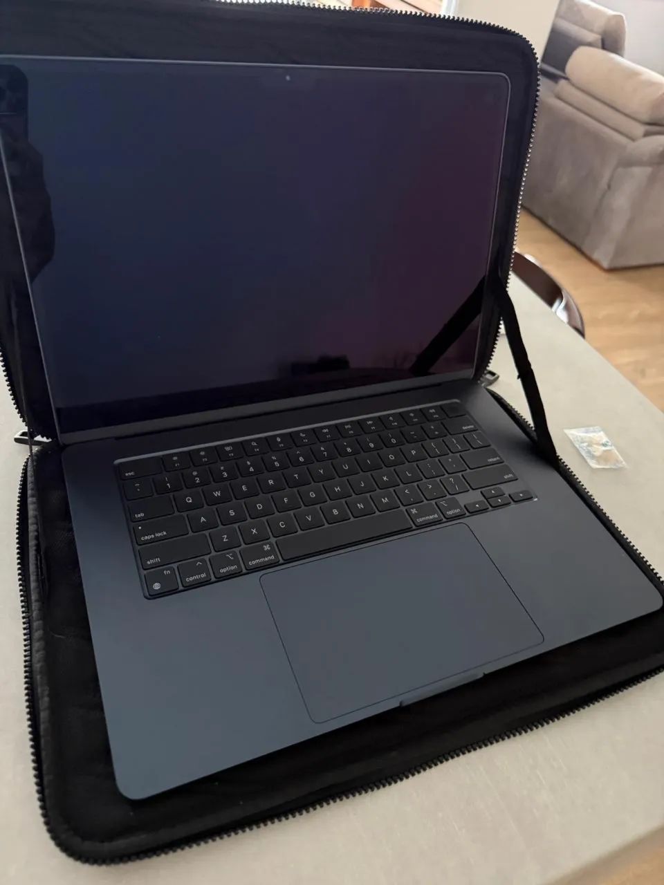 MacBook M3 Novo