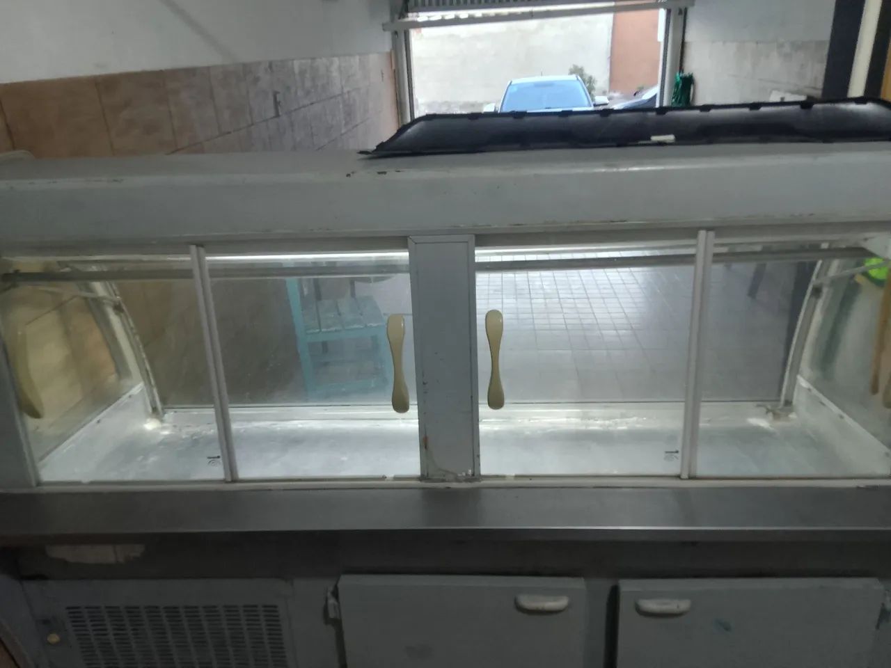Balcão de carne seminovo pra vender ligeiro funcionando tudo certinho  - Foto 4