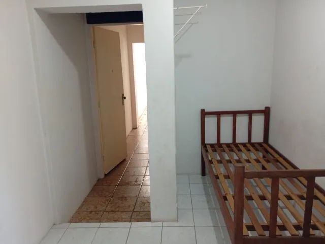 Kitnet com agua luz net incluso