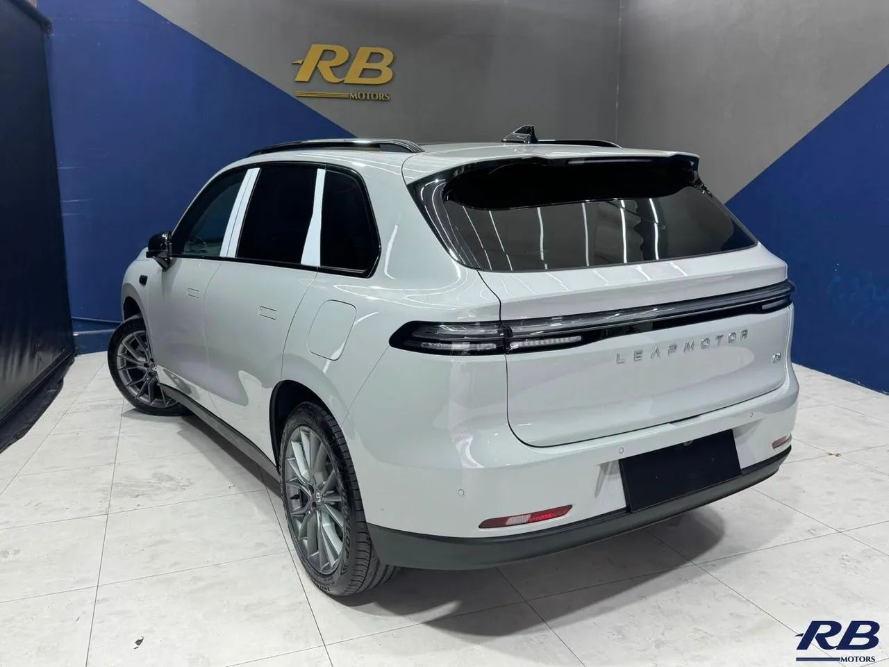 Leapmotor C10 REEV (Híbrido) 2026 - Foto 2