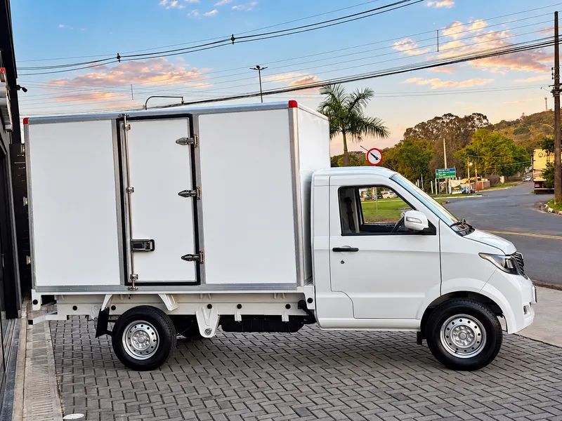 Effa V21 Baú 1.5 16v 2p 2026 - Foto 4