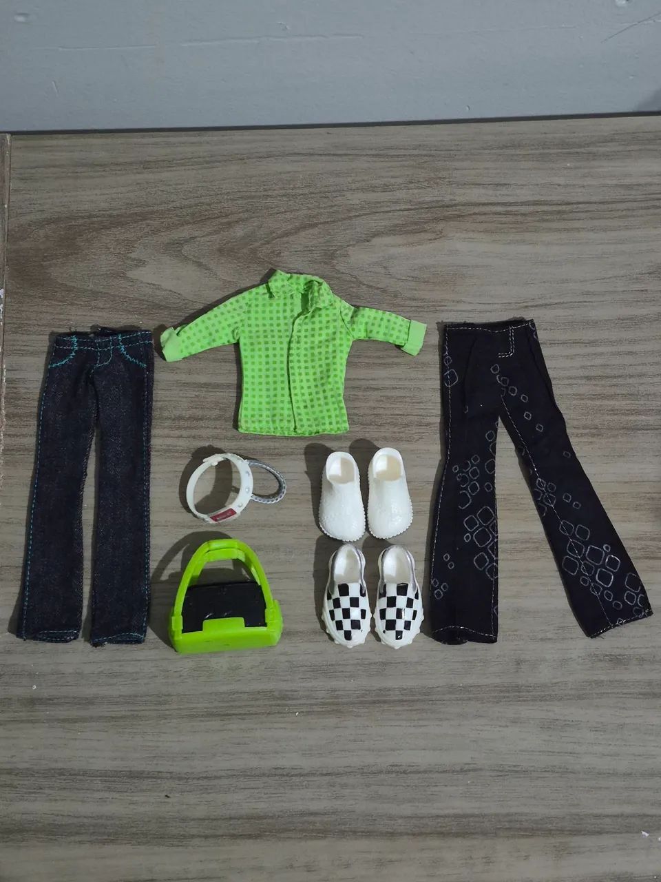 Lote de acessorios deuce monster high