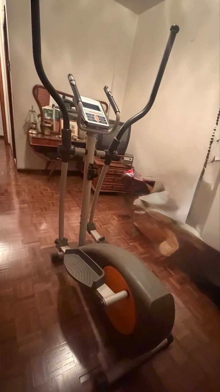 Elíptico Athletic 460EP - Foto 4