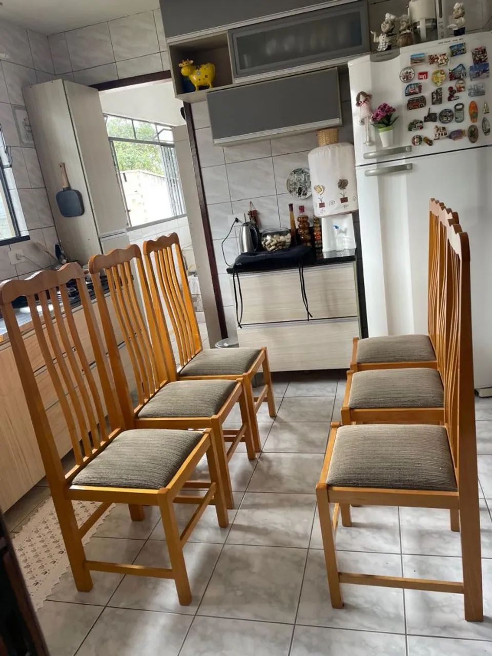 Mesa 6 lugares com cadeiras  - Foto 4