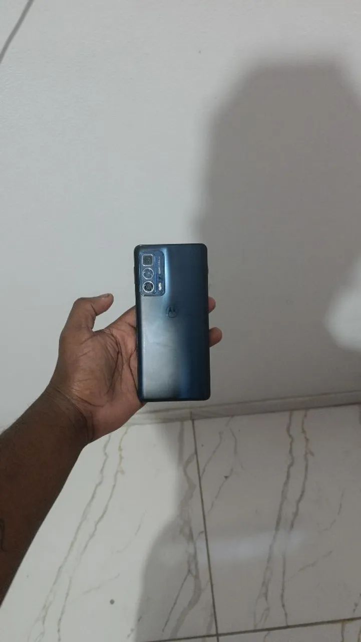 Vendo Motorola Edge 20 pro  - Foto 2