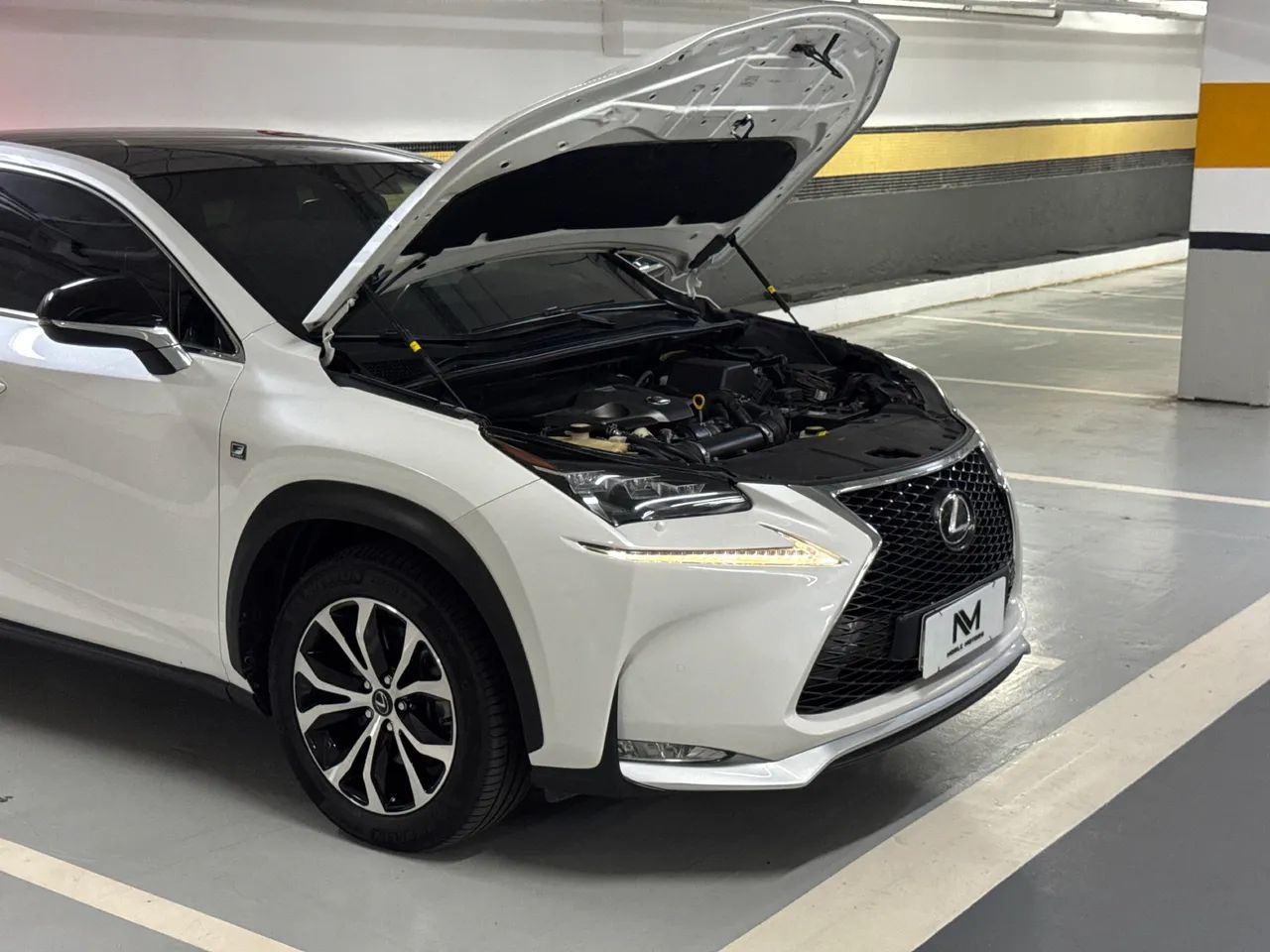Lexus NX-200t F-sport 2.0 16V 238cv Aut., foto 19 de 19