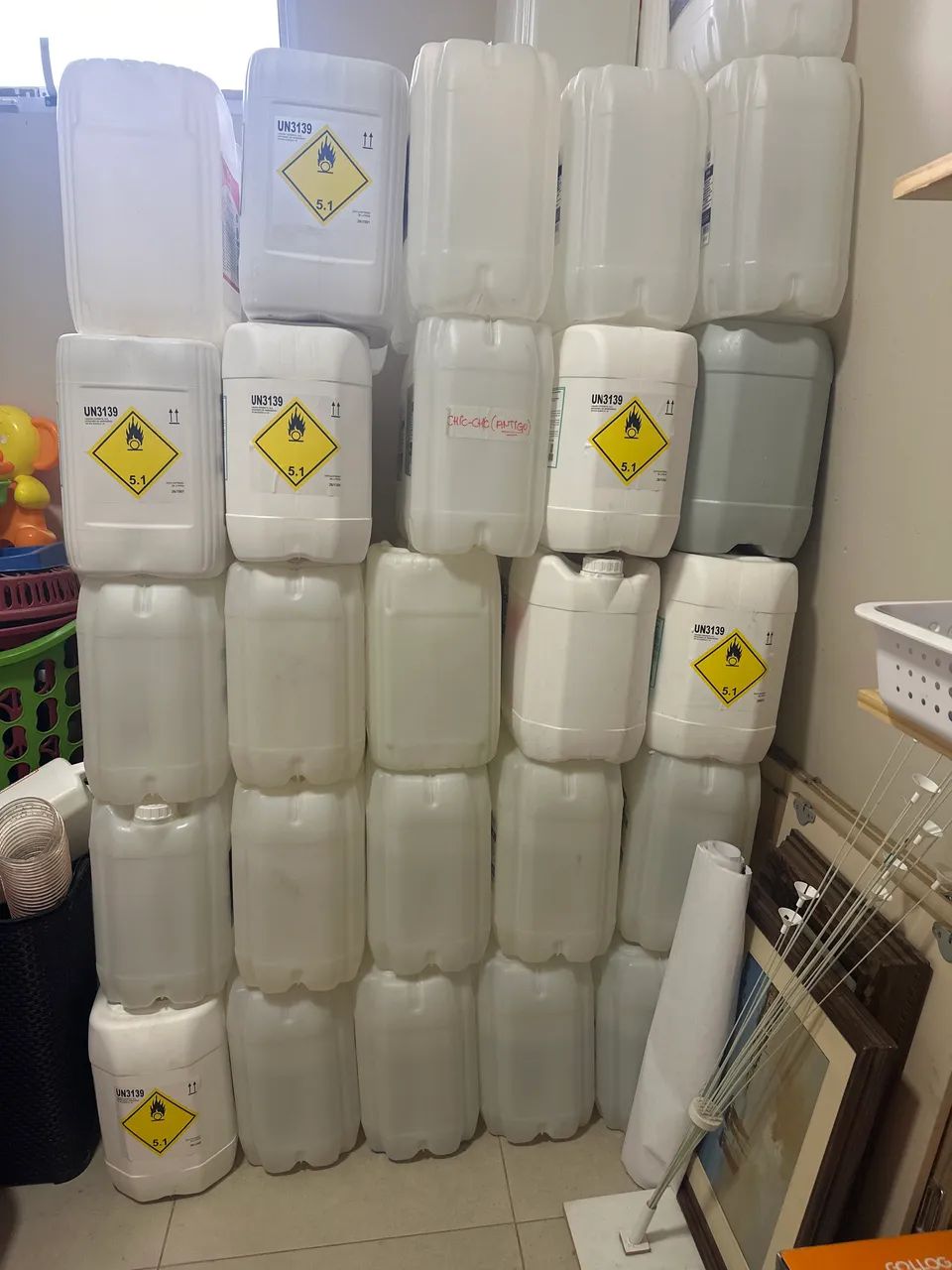 Galão vazio de 20 litros  - Foto 2