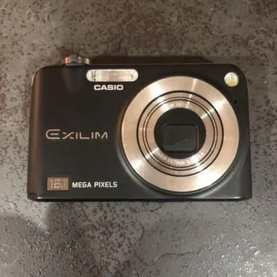 Câmera digital Casio Exilim EX-Z1200 importada 12.1mp (Bateria