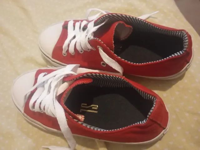 Tênis Santa Lolla calça 36