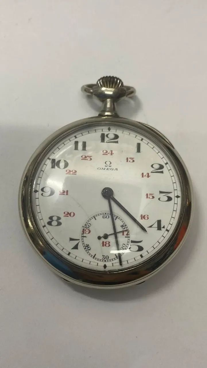 Relógio de bolso Omega antigo