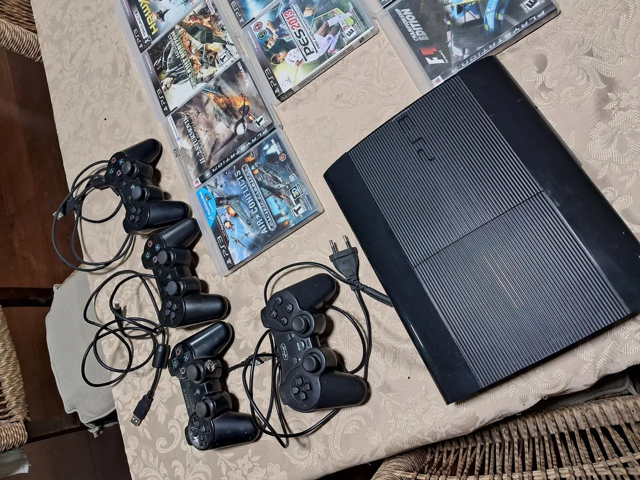 PS3 Super Slim 250GB - Jogos de Vídeo Game - Campo de Santana