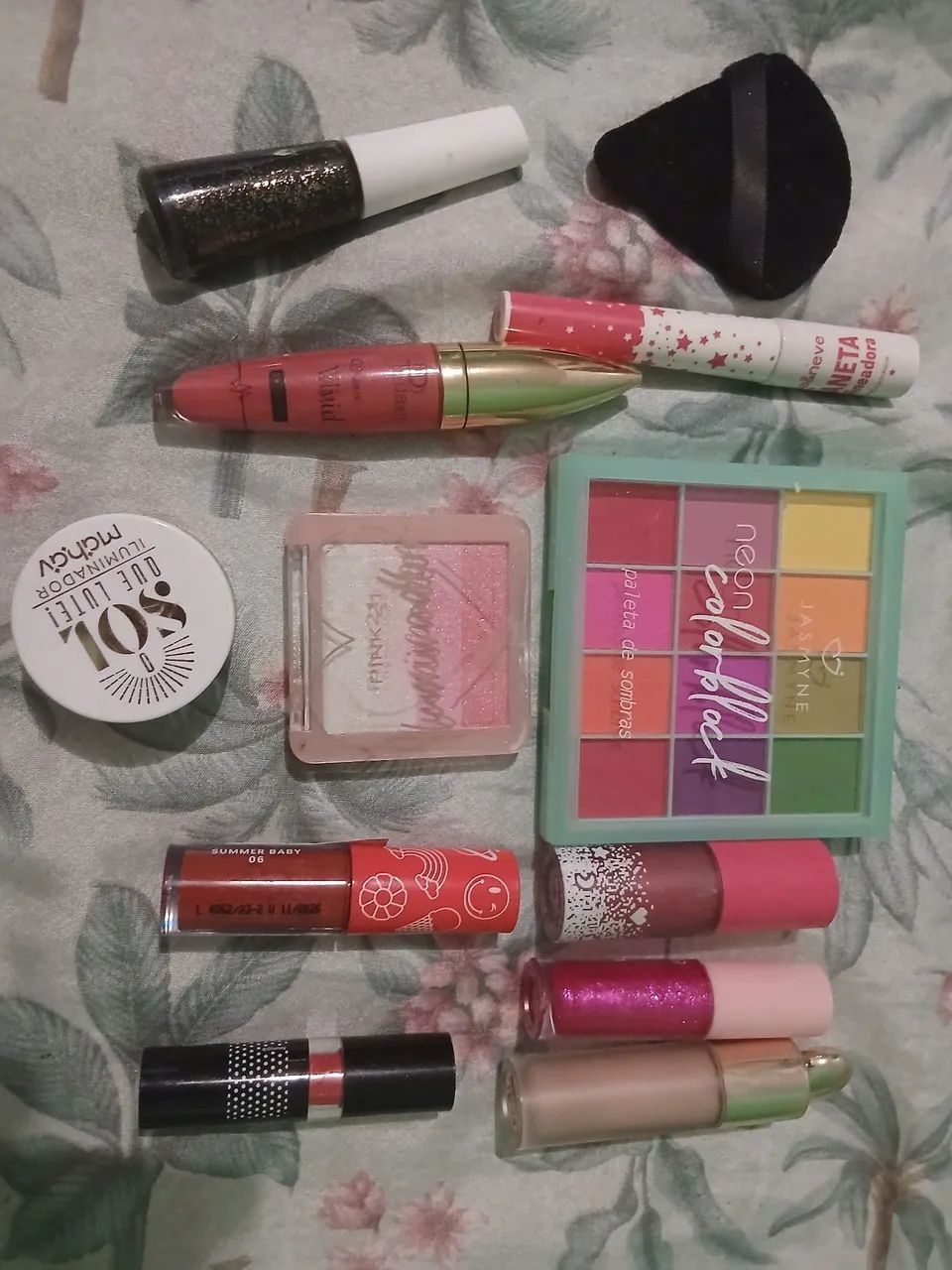 Conjunto de maquiagem 70 reais