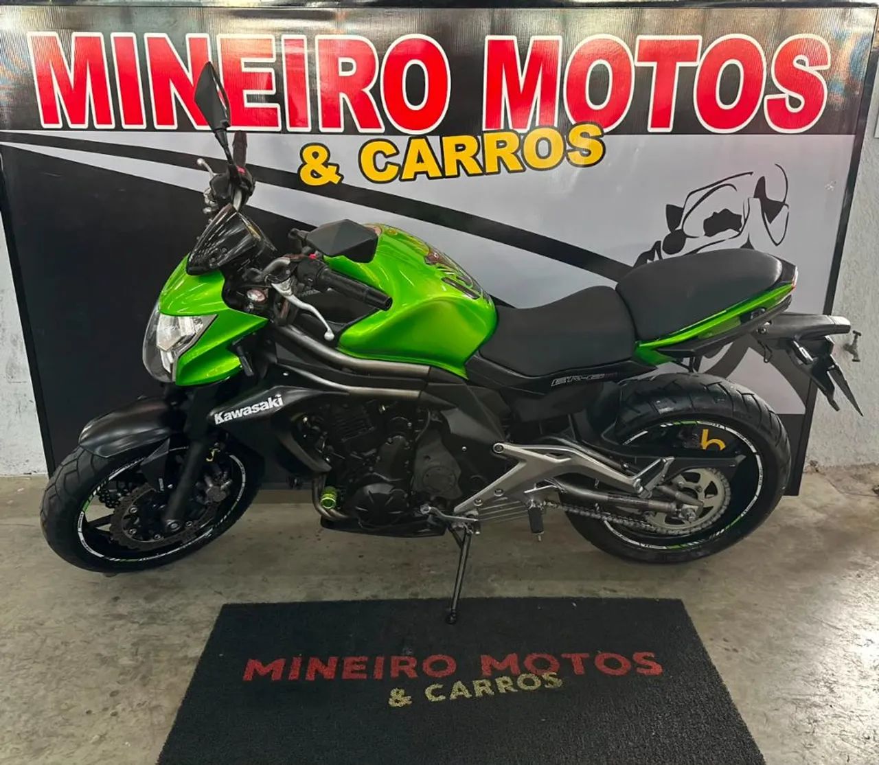 ER-6N 650cc - Foto 4