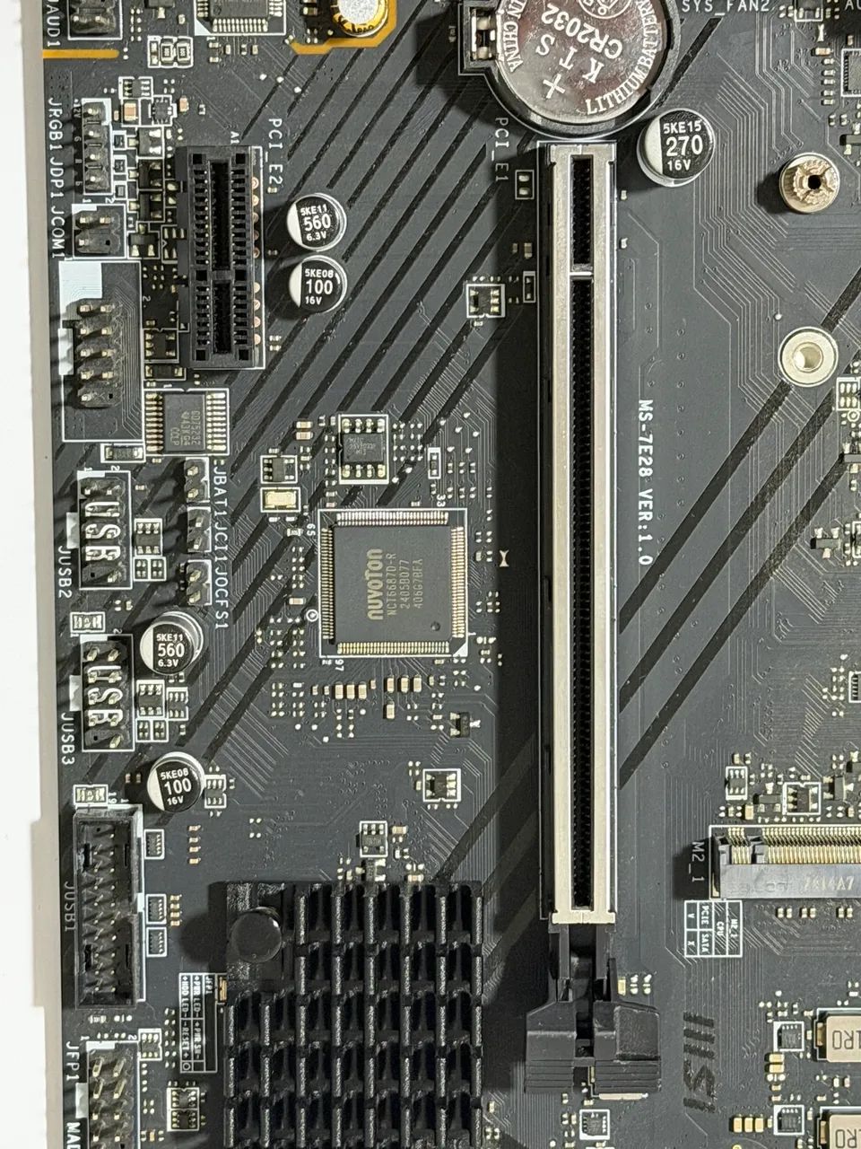 MSI PRO A620M-E - Foto 4