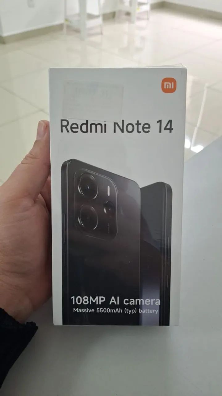 Celular novo na caixa 