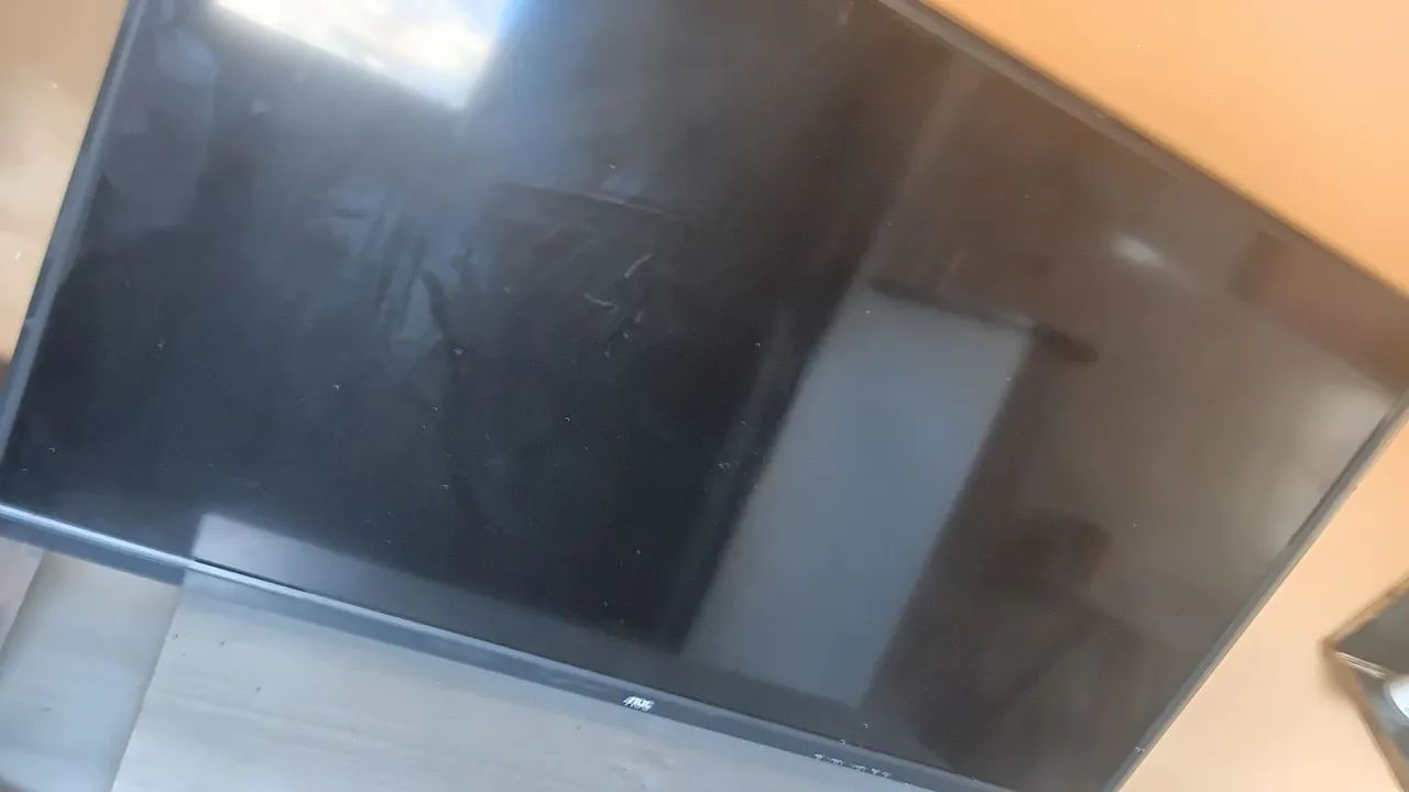 TV- AOC 