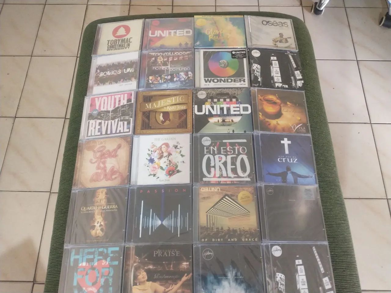 Cds Hillsong e outros títulos novos e seminovos  - Foto 3