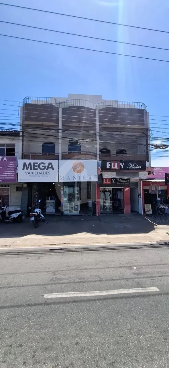Mega Oportunidade Dupla: Casa Ampla com 8 Quartos e Ponto Comercial Térreo!