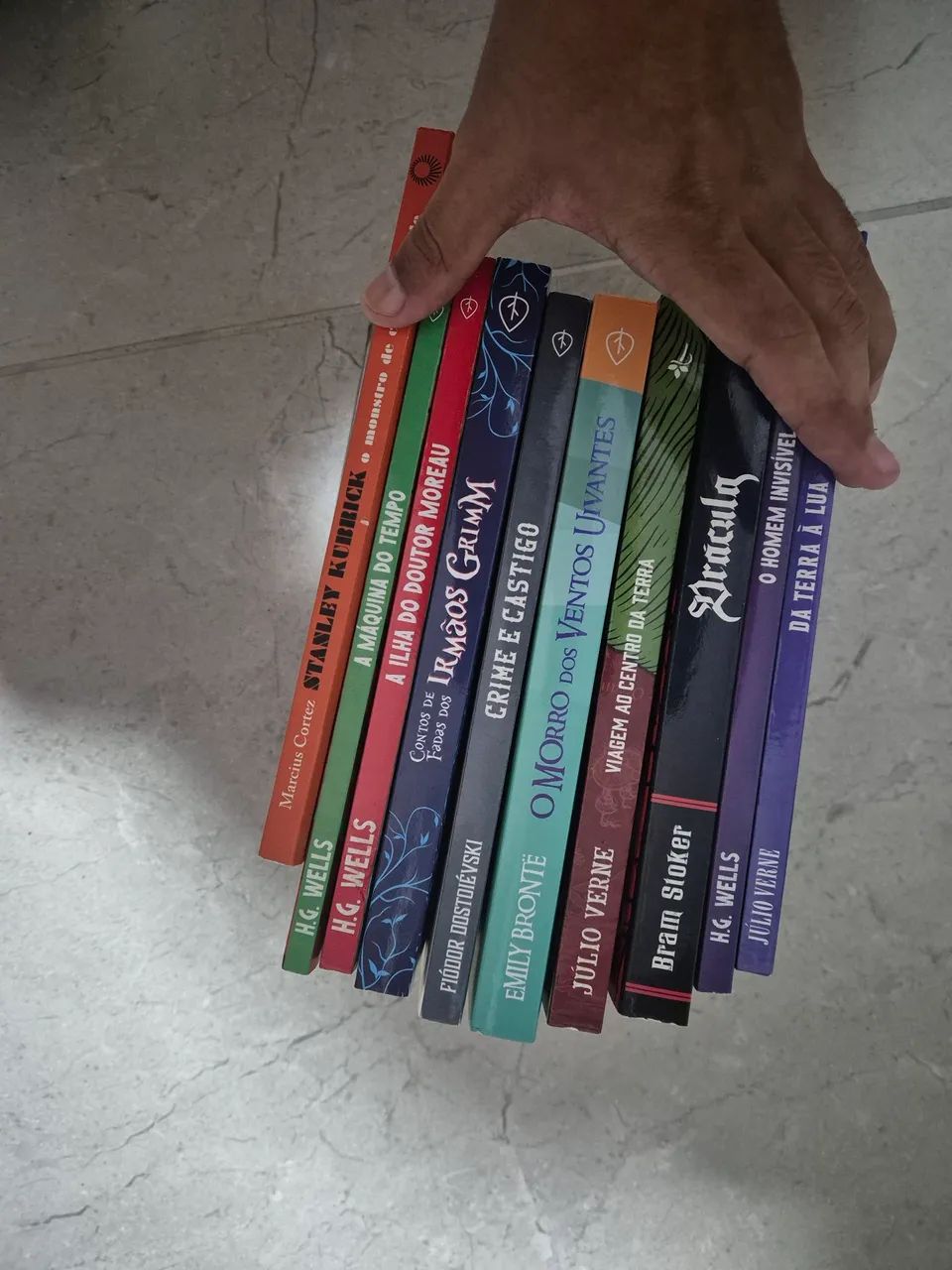 10 LIVROS! COLEÇÃO! 100 REAIS  - Foto 2